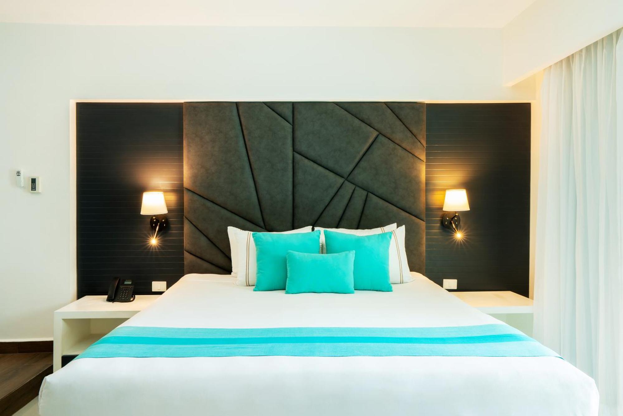 เดอะ ไฟฟ์ บีช โฮเทล แอนด์ เรสซิเดนซ์ - ออล เซนซ์ อินคลูซีฟ Hotel ปลายาเดลการ์เมน ภายนอก รูปภาพ